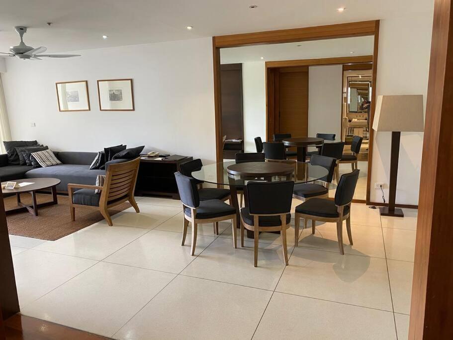 Beachfront 2 Bedroom Luxury Condo Chava Surin Bagian luar foto